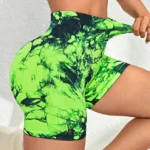 dazzling-black-green