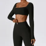 Top Sportivo “Naked Feeling” a Maniche Lunghe per Yoga e Running - Hearuisavy - immagine 3