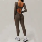 Tuta Yoga Donna a Maniche Lunghe con Retro a U e Tasche Utility - immagine 3