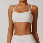 Sweltering - Reggiseno Sportivo Donna con Scollo all'Americana, Push-Up e Design Sexy per Yoga, Fitness e Allenamenti