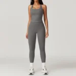 Sweltering - Set Yoga Donna 2 Pezzi con Top Push-Up e Leggings a Vita Alta - immagine 4