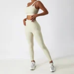 Hearuisavy - Tuta da Allenamento Scrunch 2 Pezzi Donna, Set da Yoga con Reggiseno Sportivo e Pantaloncini Fitness - immagine 4