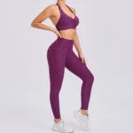 ZEEHOOH – Set Sportivo Donna con Reggiseno Senza Schiena Regolabile e Leggings Scrunch Push-Up, Asciugatura Rapida - immagine 4