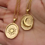 Doyours – Collana ovale Sun & Moon in acciaio inox placcato oro 18K stile retrò