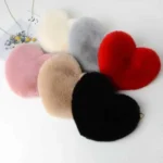 SweetHeart – Borsa a tracolla in peluche a forma di cuore con catena
