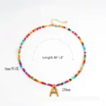 Doyours – Collana girocollo con iniziale a bolle e perline colorate placcata oro - immagine 6