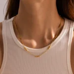 Doyours – Collana girocollo a catena con perline rotonde in acciaio inox placcato oro 18K - immagine 3