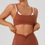 Reggiseno sportivo da yoga donna traspirante e contenitivo - immagine 5