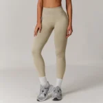 Leggings sportivi donna senza cuciture a vita alta push up - immagine 6