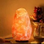 Lampada di sale rosa Himalaya con base in legno - immagine 4