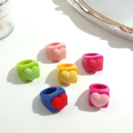 Anello donna in resina acrilica multicolore con frutti - immagine 3