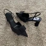 Sandali con tacco a nodo farfalla e cinturino donna - immagine 4