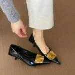 Décolleté donna in pelle a punta slip on eleganti - immagine 3