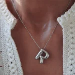 Collana donna lettera palloncino 3D in acciaio inox - immagine 2