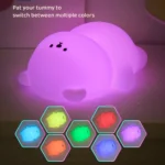 Lampada notturna orsetto sdraiato in silicone per bambini - immagine 3