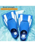 Pinne corte in silicone con scarpetta chiusa per nuoto e snorkeling - immagine 2