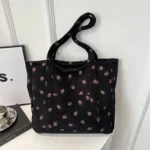 Borsa in velluto a coste con fragole, grande shopper - immagine 3