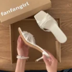 Ciabatte da donna in pizzo con tacco sottile - immagine 3