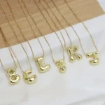 Collana iniziale donna placcata oro 18K con ciondolo lettera - immagine 3