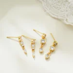 Set 2 paia orecchini a catena con zirconi placcati oro - immagine 3