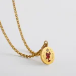 Ciondolo ovale vintage placcato oro con animali smaltati - immagine 6