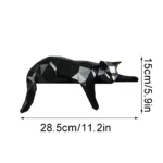 Statua gatto bianco e nero sdraiato in stile moderno - immagine 3