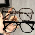 Set 2 occhiali rettangolari grandi con lenti trasparenti - immagine 3