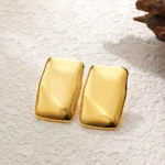 Orecchini rettangolari grandi in acciaio dorato