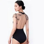 Body danza donna manica corta con ricami eleganti - immagine 2