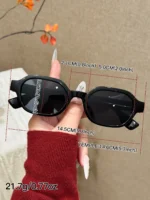 Set 2 occhiali da sole quadrati retrò con rivetti - immagine 5