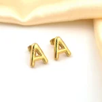 Orecchini iniziale donna in acciaio oro 18K - immagine 4