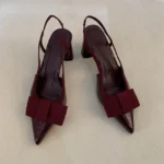 Scarpe decolleté bordeaux con tacco a spillo e fiocco