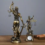 Statua dea della giustizia in stile retrò rame - immagine 2