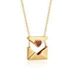 Collana busta "Ti amo" in acciaio con zircone rosso - immagine 5