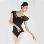 Body danza in pizzo nero effetto due pezzi - immagine 4