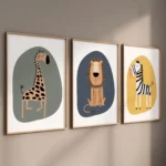 Set 3 stampe safari nursery leone giraffa elefante - immagine 4