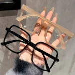 Set 2 occhiali rettangolari grandi con lenti trasparenti - immagine 6