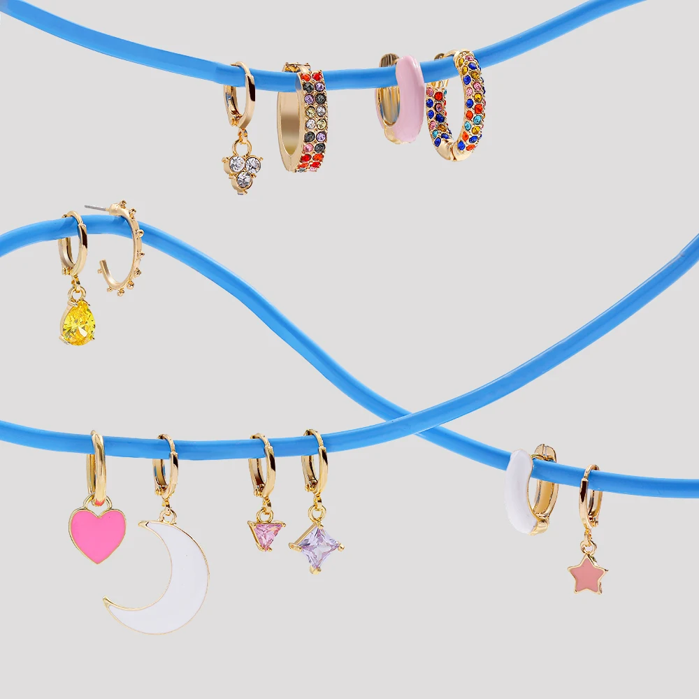 kf-S98e5ae9735d748278d4f004ba5a57fcfW Orecchini a cerchio piccoli CZ dorati in rame - immagine 1