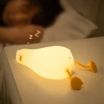 Lampada notte anatra in silicone ricaricabile USB per bambini - immagine 5