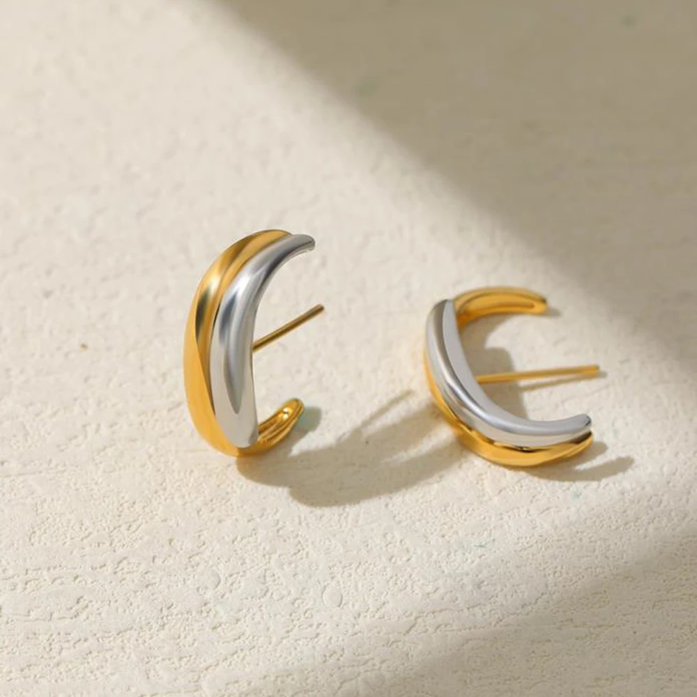 kf-S9e54bf2accd448a4a6b6b174c714276dF Orecchino a polsino lineare bicolore placcato oro 18K - immagine 1