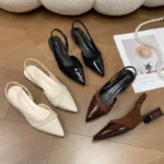 Sandali donna punta chiusa con tacco basso eleganti