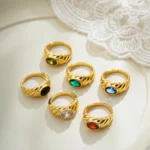 Anello donna acciaio oro con zirconi multicolore a spirale - immagine 5