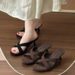 Ciabatte estive vintage da donna con tacco largo