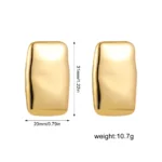 Orecchini rettangolari grandi in acciaio dorato - immagine 6