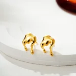 Orecchini a goccia mini in acciaio inox placcato oro - immagine 4