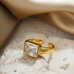 Anello regolabile dorato a tre strati con cristalli - immagine 3