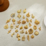 Collana boho donna con ciondoli luna, stella, sole e mano Hamsa - immagine 5