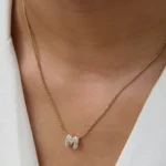 Collana con iniziale in zirconi placcata oro A-Z - immagine 2