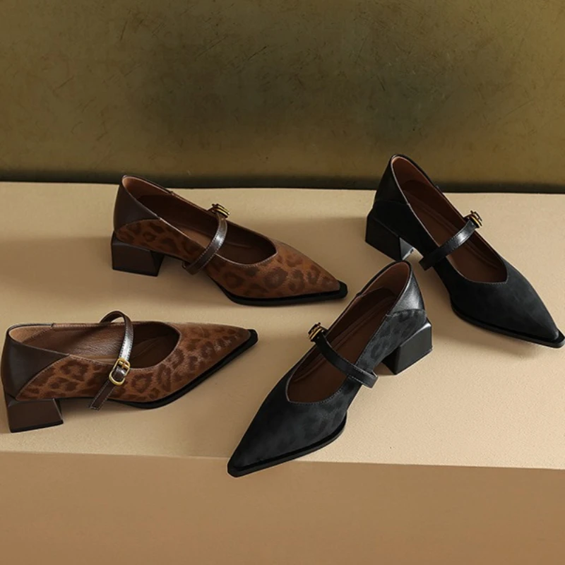 kf-Sbce3a15918b54f3f898db02c4e418ed8J Scarpe Mary Jane donna a punta con tacco largo leopardato - immagine 1