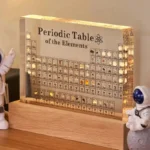 Tavola periodica acrilica da scrivania con elementi 3D